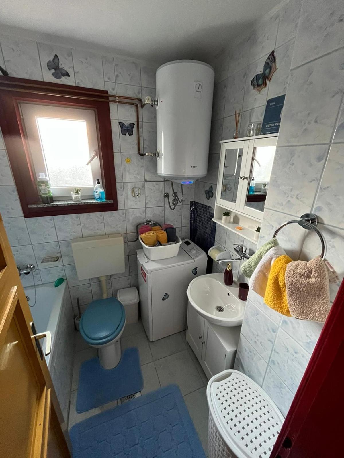 Apartman Josip Gospic Exterior photo