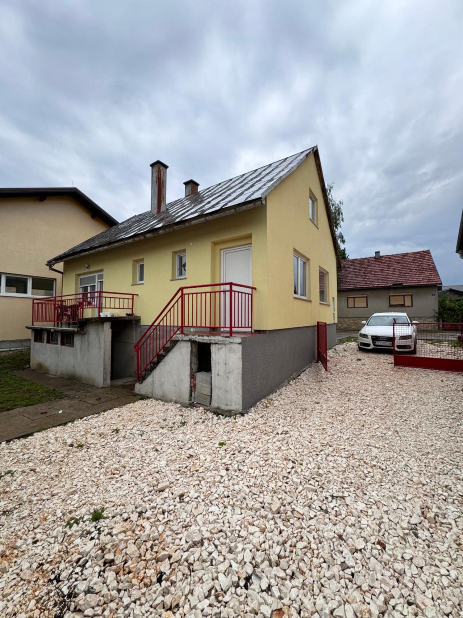 Apartman Josip Gospic Exterior photo
